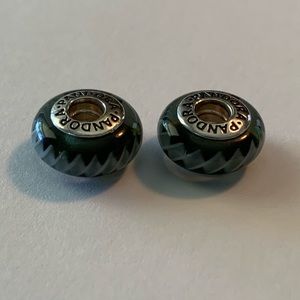 Two Pandora murano glass beads, black and white